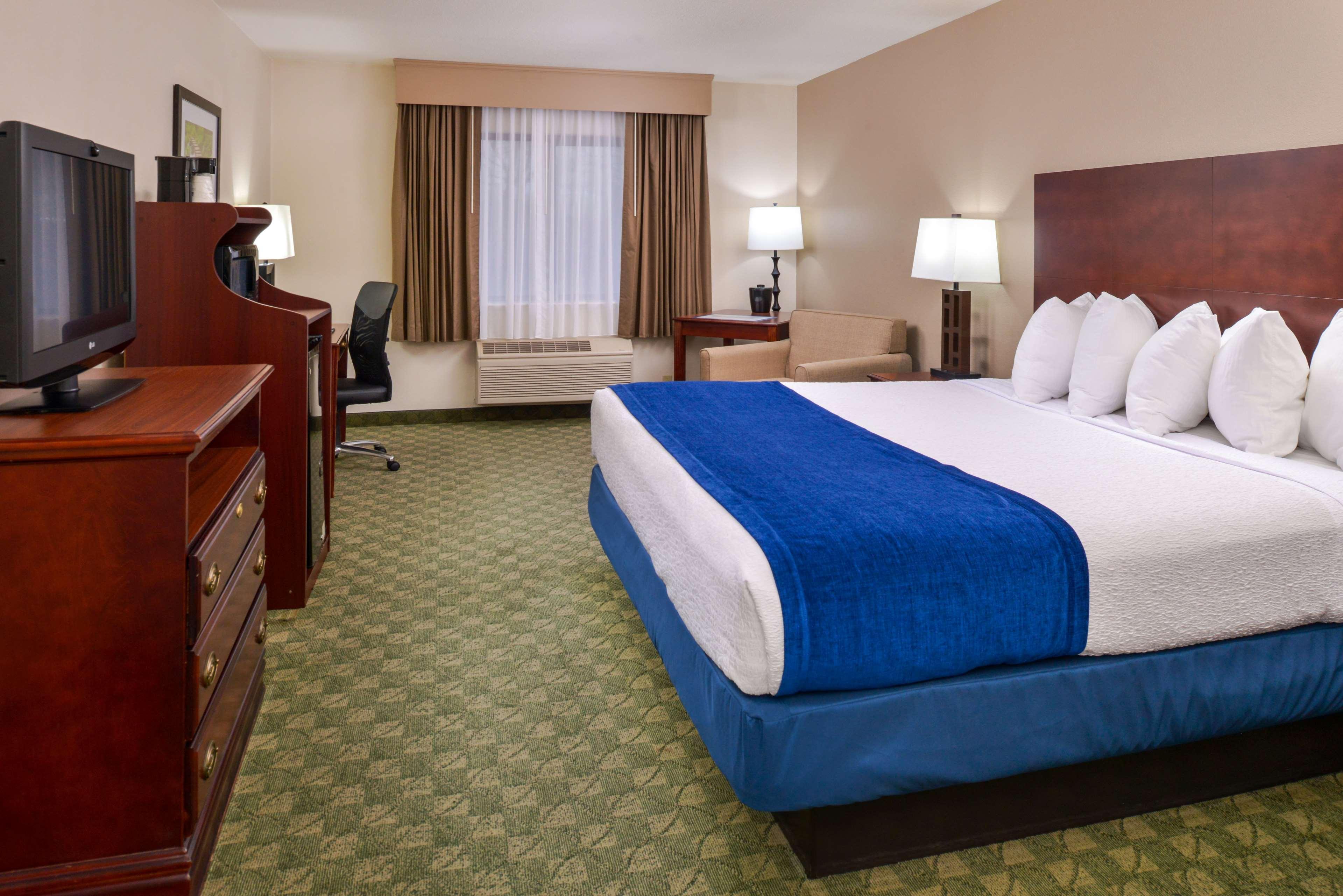 Neosho Best Western Big Spring Lodge מראה חיצוני תמונה