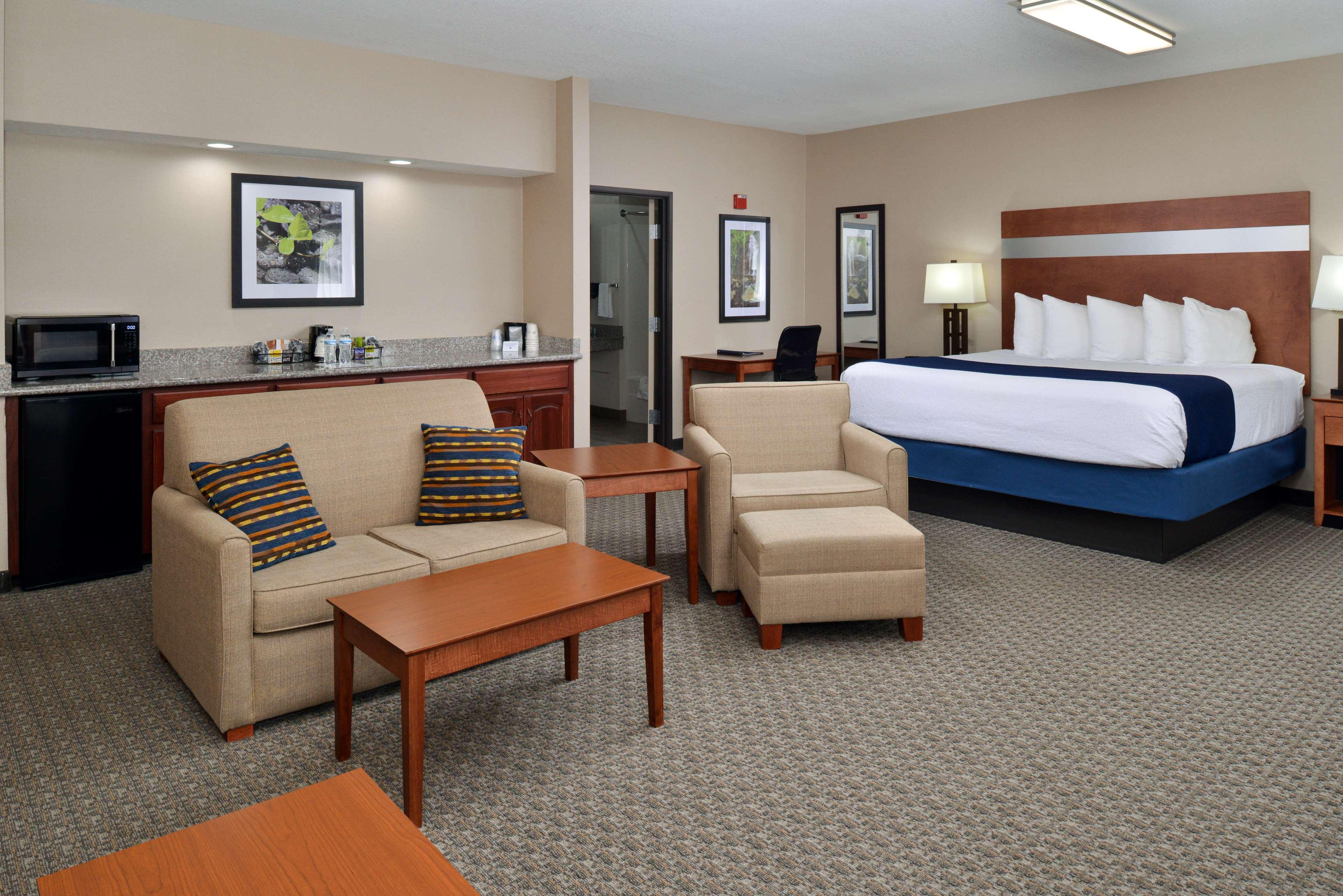 Neosho Best Western Big Spring Lodge מראה חיצוני תמונה