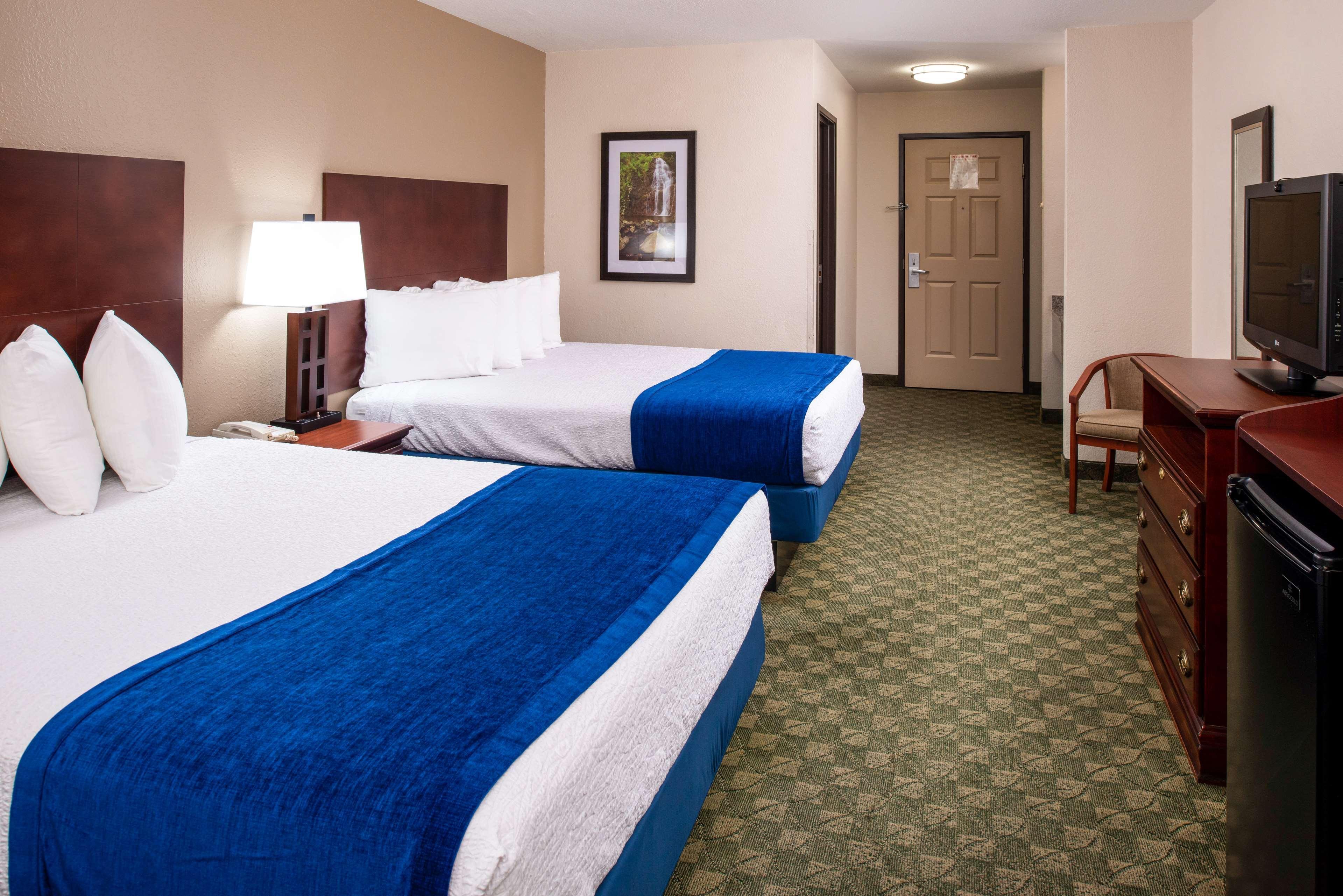 Neosho Best Western Big Spring Lodge מראה חיצוני תמונה