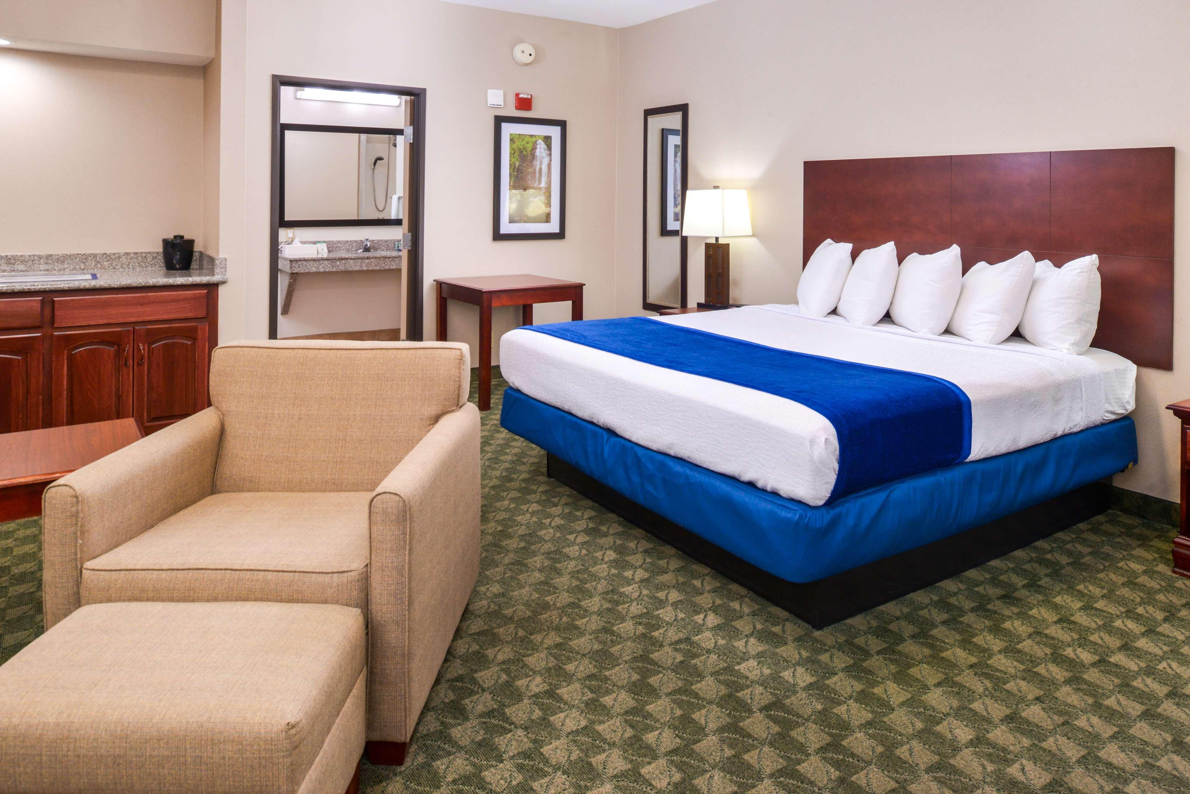 Neosho Best Western Big Spring Lodge מראה חיצוני תמונה