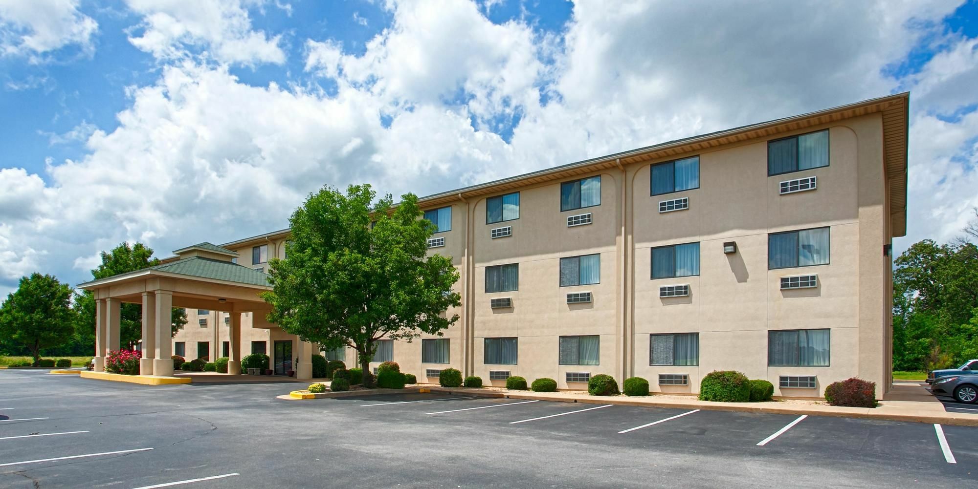 Neosho Best Western Big Spring Lodge מראה חיצוני תמונה